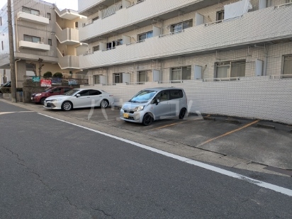 29/30 駐車場