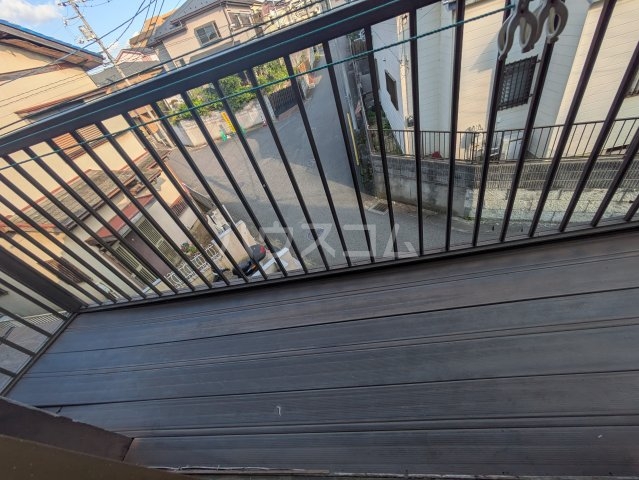 23/30 バルコニー