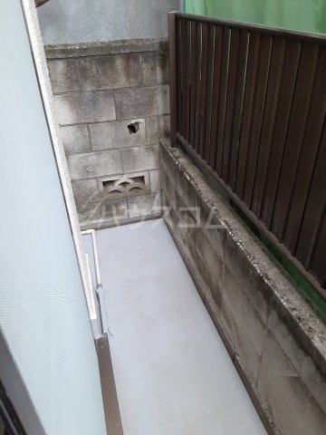 13/30 バルコニー