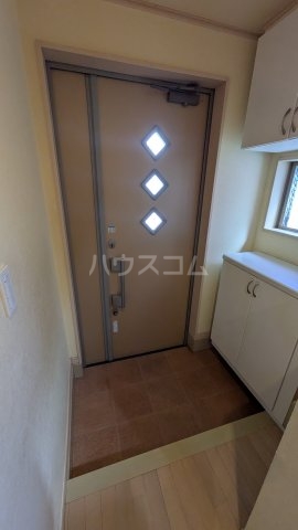 15/27 玄関