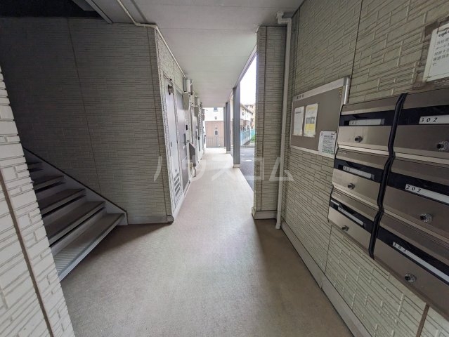 2/10 エントランス