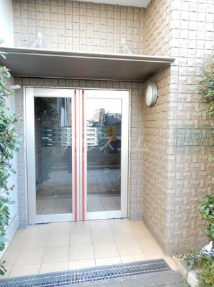 29/30 エントランス