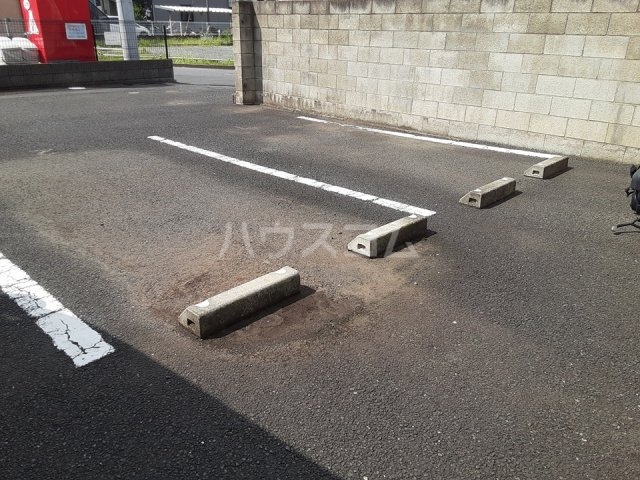 26/30 駐車場