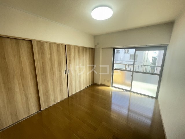寝室