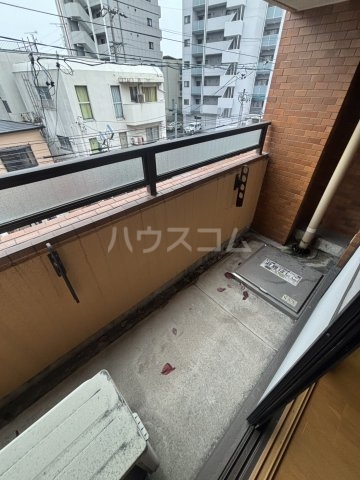 23/30 バルコニー