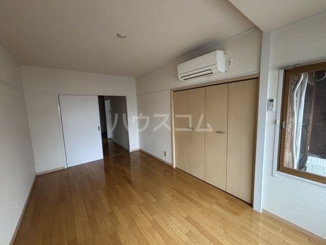 13/30 リビング/ダイニング