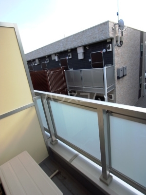 13/30 バルコニー