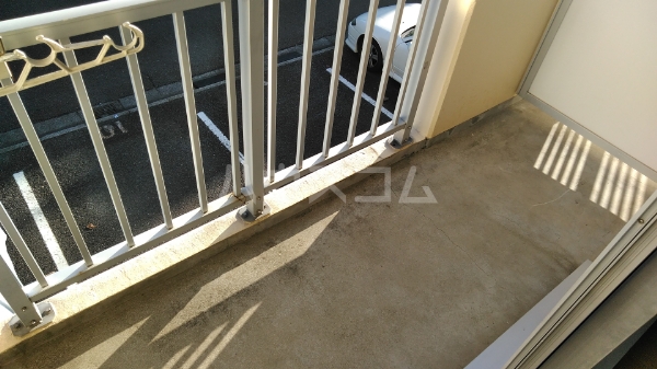 20/30 バルコニー