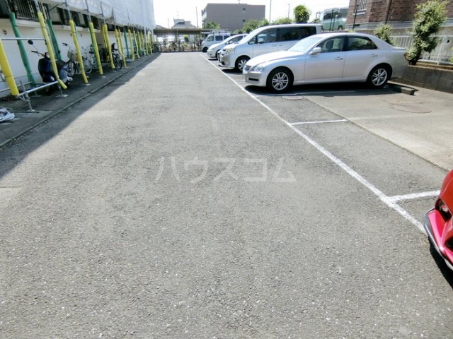 3/5 駐車場