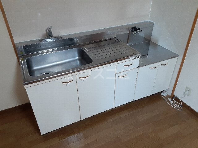 13/30 キッチン