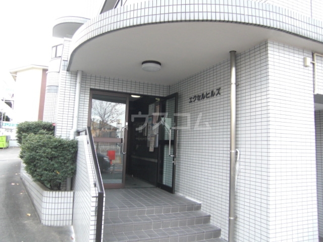 22/30 エントランス