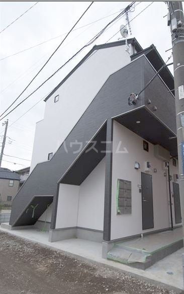 14/20 エントランス