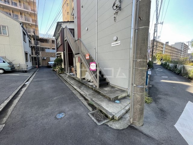 19/22 エントランス