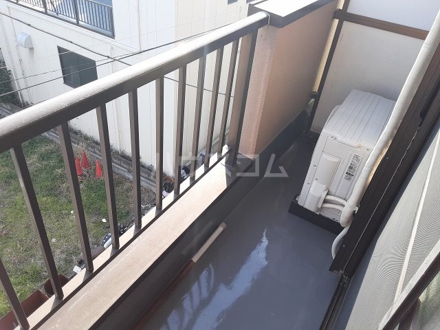 19/30 バルコニー