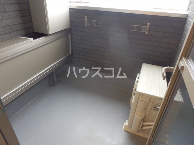 23/30 バルコニー