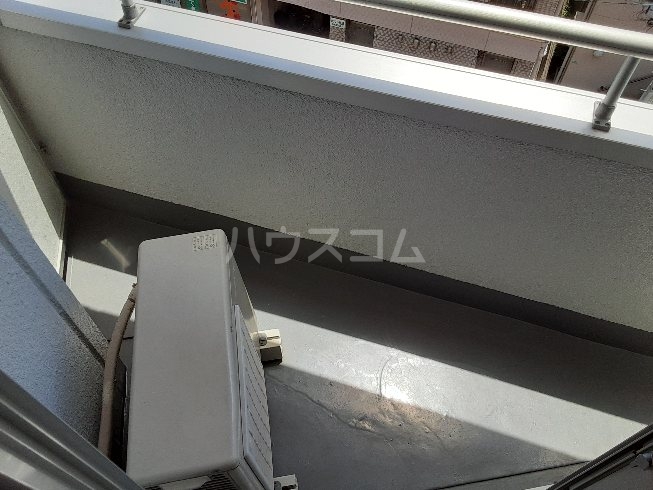 21/30 バルコニー