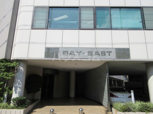 21/30 エントランス