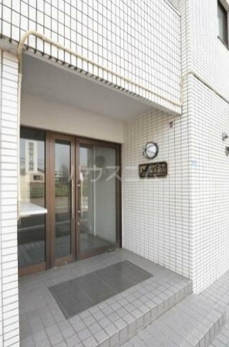 15/20 エントランス