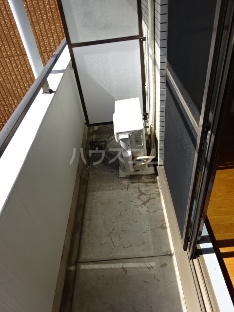 19/30 バルコニー