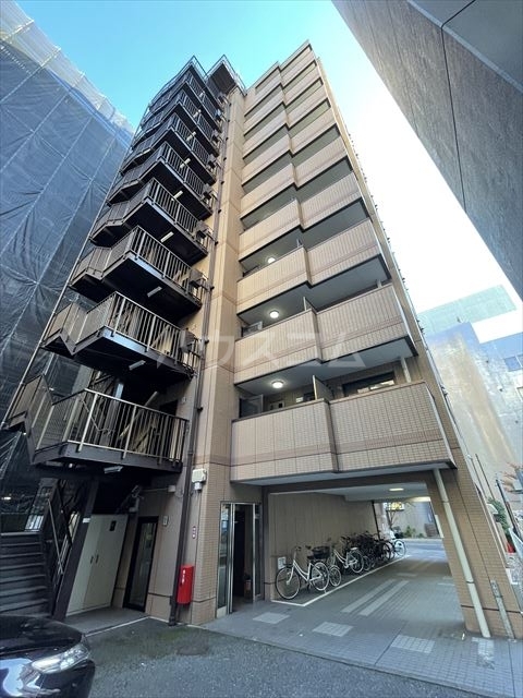 2/30 外観