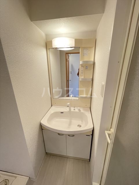 13/30 洗面