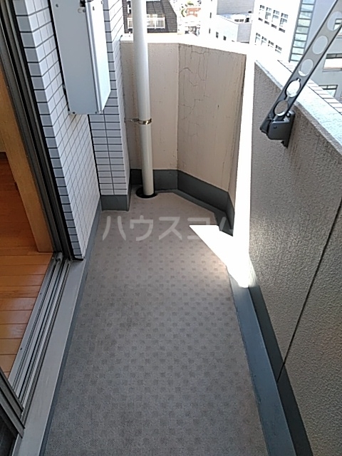 20/30 バルコニー