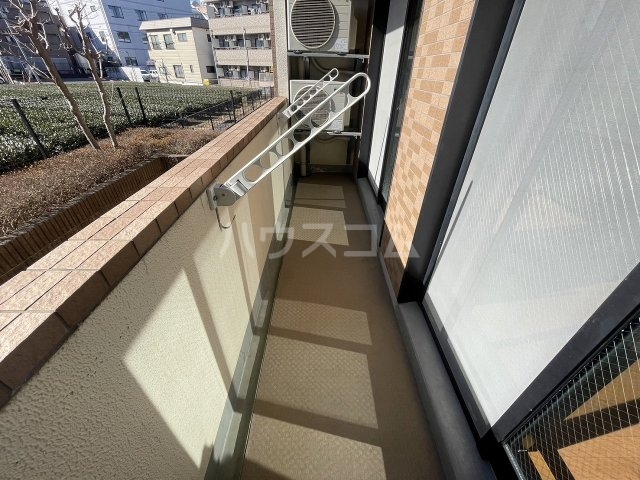 20/30 バルコニー