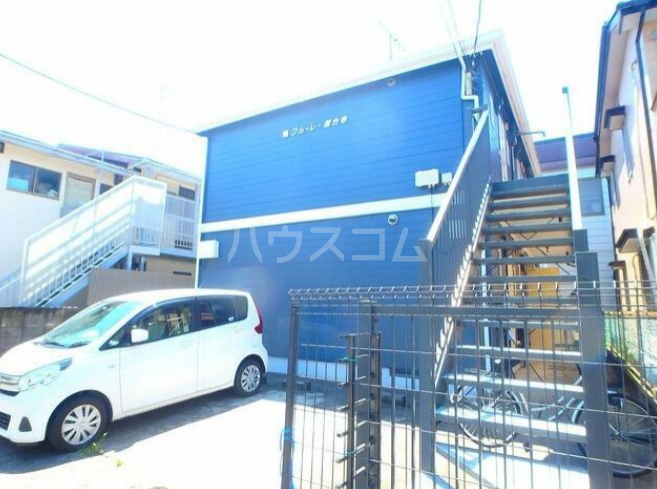 15/26 エントランス