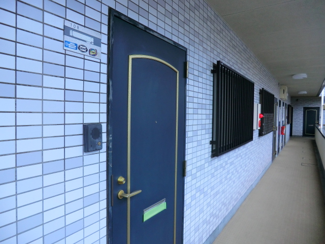 17/28 エントランス