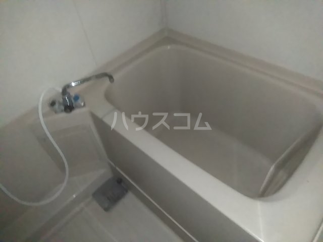 16/30 浴室