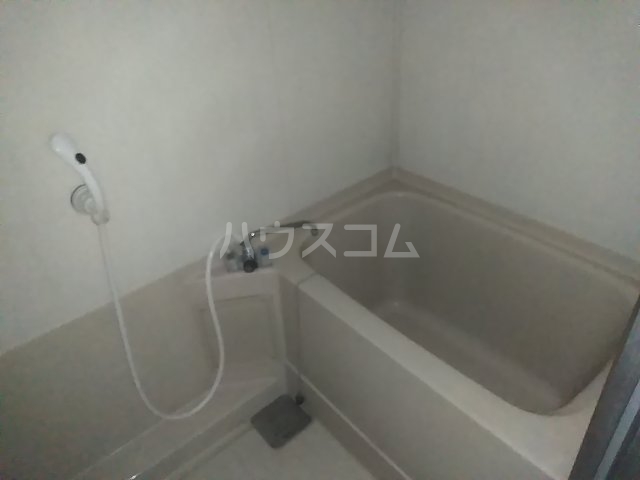 15/30 浴室