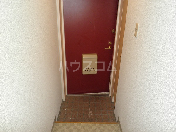 17/30 玄関