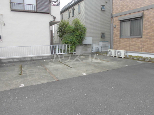 22/24 駐車場