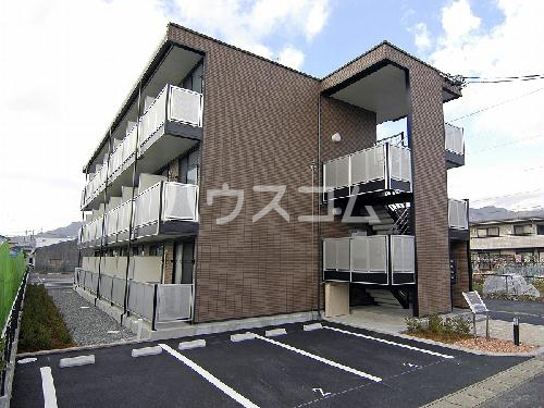 13/17 エントランス