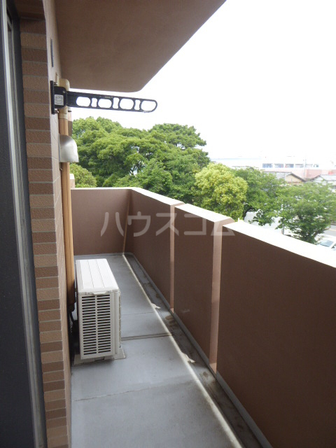 20/24 バルコニー