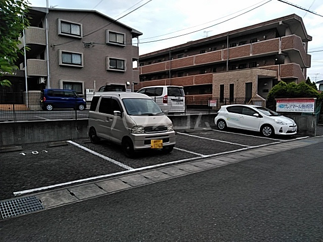 21/23 駐車場