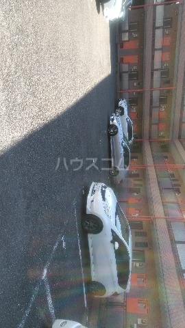 14/15 駐車場