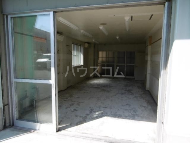 15/15 エントランス