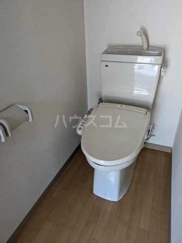 16/25 トイレ