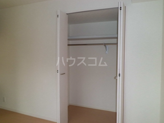 13/30 収納