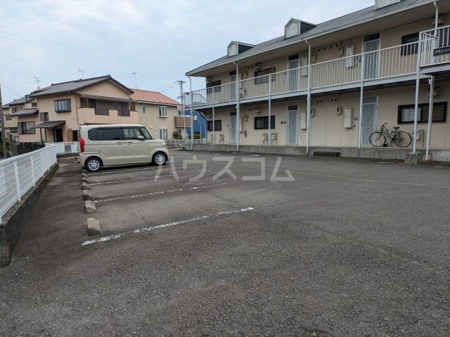 22/25 駐車場