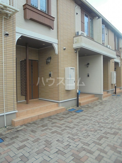 15/21 エントランス