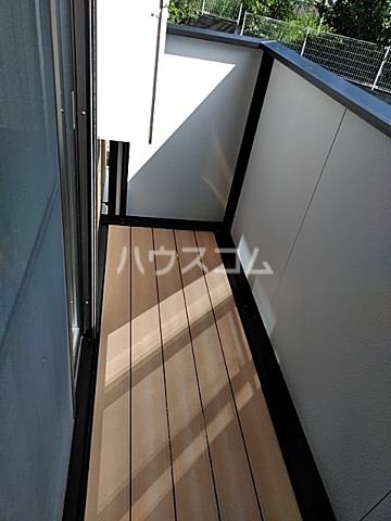 16/27 バルコニー