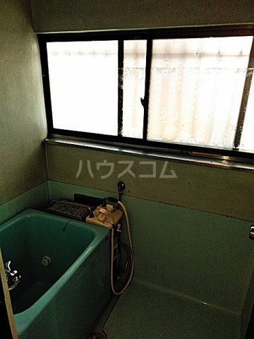 15/28 浴室