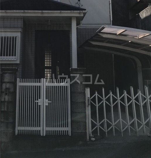 14/19 駐車場