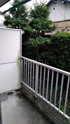 17/28 バルコニー