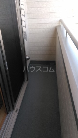 25/28 バルコニー