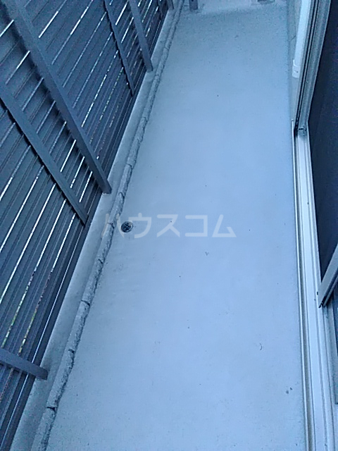 19/30 バルコニー