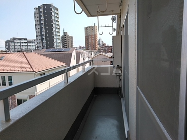 18/30 バルコニー