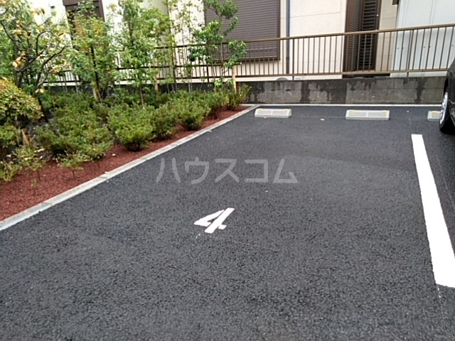 3/7 駐車場